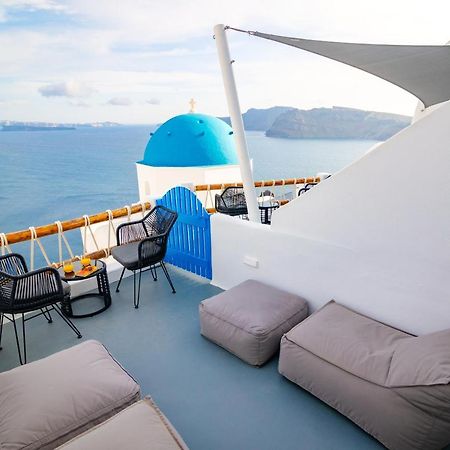Luxus VIP Suites Oia  Extérieur photo