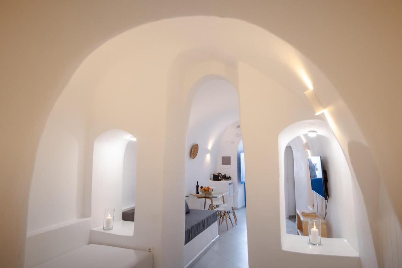 Luxus VIP Suites Oia  Extérieur photo