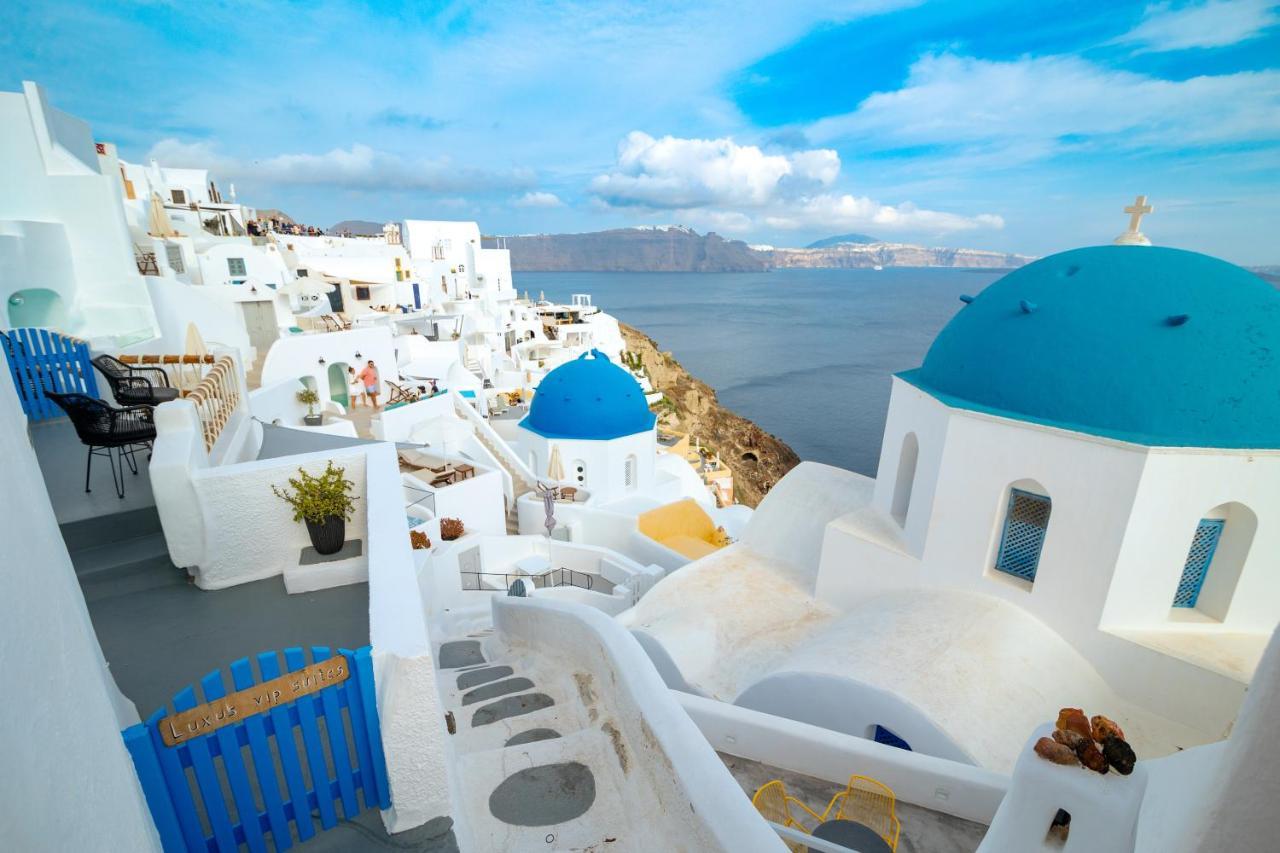 Luxus VIP Suites Oia  Extérieur photo